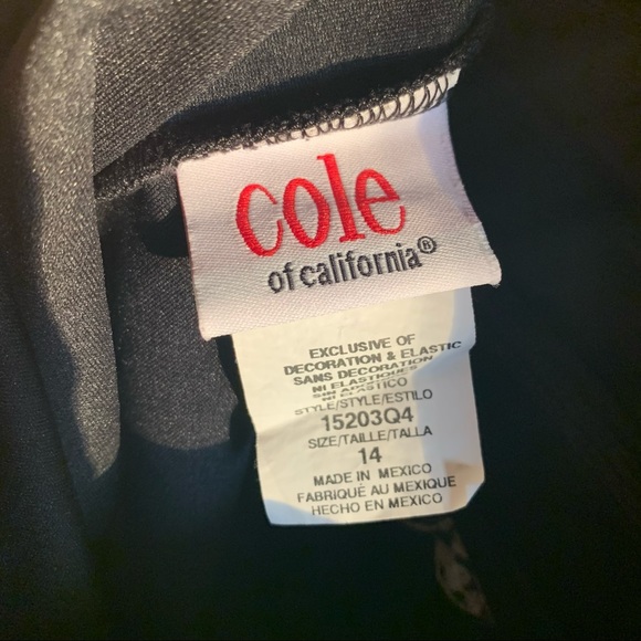 Y2K STYLE BLACK HALTER TOP Size 14 - Picture 3 of 4